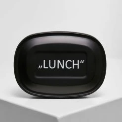 Mister Tee Lettered In Schwarz