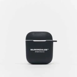 MJ Gonzales Herren Air Pods Case In Schwarz
