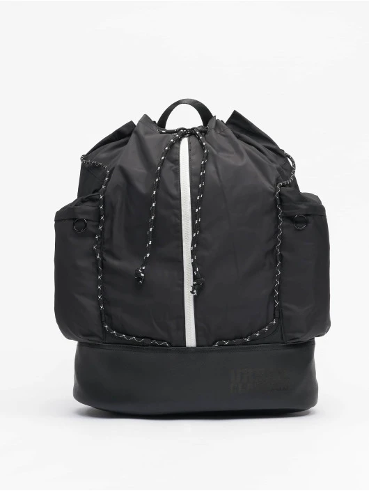 URBAN CLASSICS Rucksack Light Weight Hiking In Schwarz 1 URBAN CLASSICS Rucksack Light Weight Hiking In Schwarz