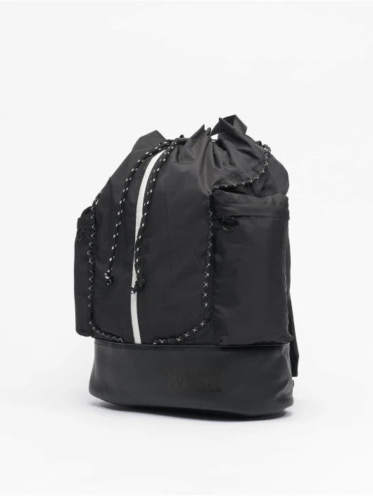 URBAN CLASSICS Rucksack Light Weight Hiking In Schwarz 2 URBAN CLASSICS Rucksack Light Weight Hiking In Schwarz – Bild 2