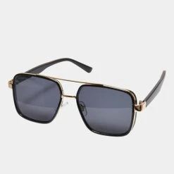 URBAN CLASSICS Sonnenbrille Chicago In Schwarz