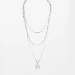 URBAN CLASSICS Herren Layering Amulet In Silberfarben